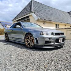 Nissan Skyline R34 GT-R V-spec II