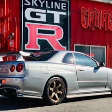 Nissan Skyline R34 GT-R V-spec II
