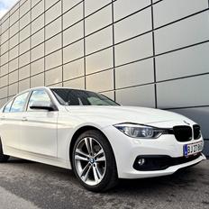 BMW 330e iPerformance