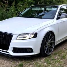 Audi Audi A4 b8 2.0 TDI