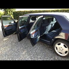 Mercedes Benz 260E Lang 6 Dørs Limousine