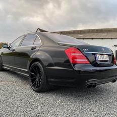 Mercedes Benz S65 AMG 6,0 V12 biturbo