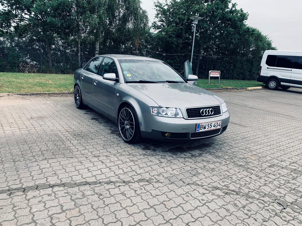 Audi A4 billede 1