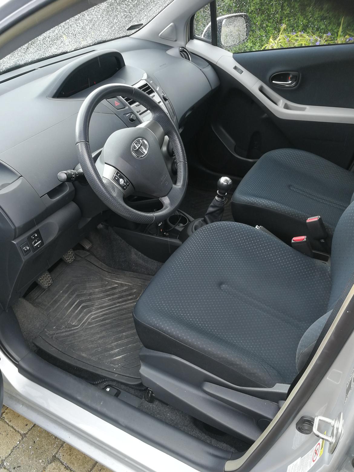 Toyota Yaris 1,33VVT-I billede 8