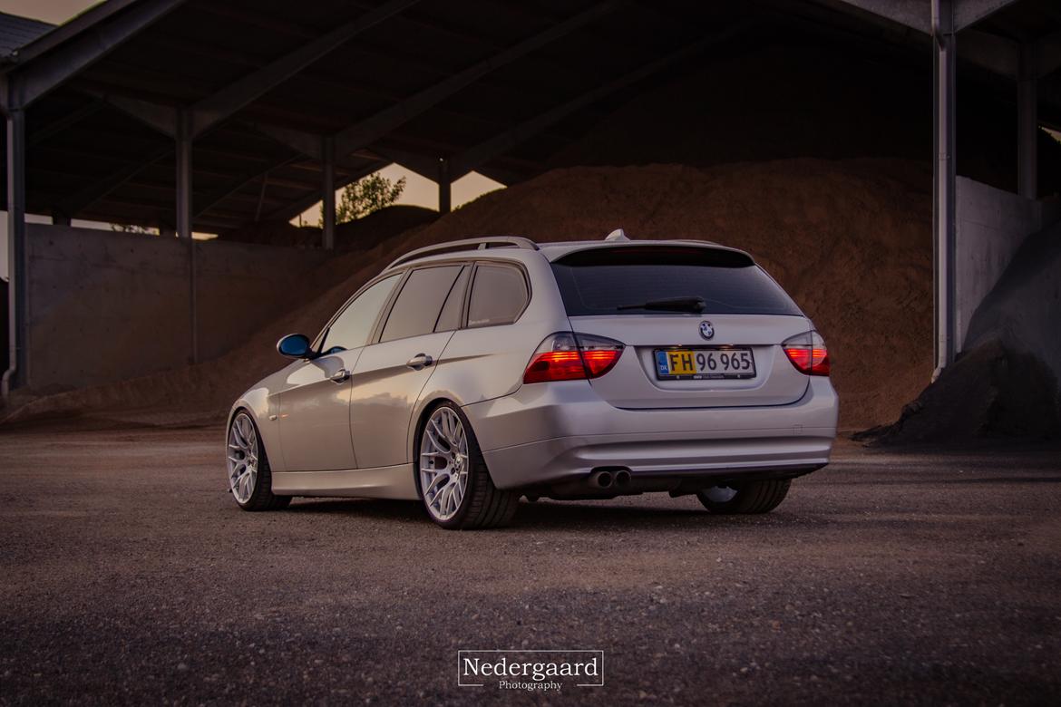 BMW E91 320D billede 2