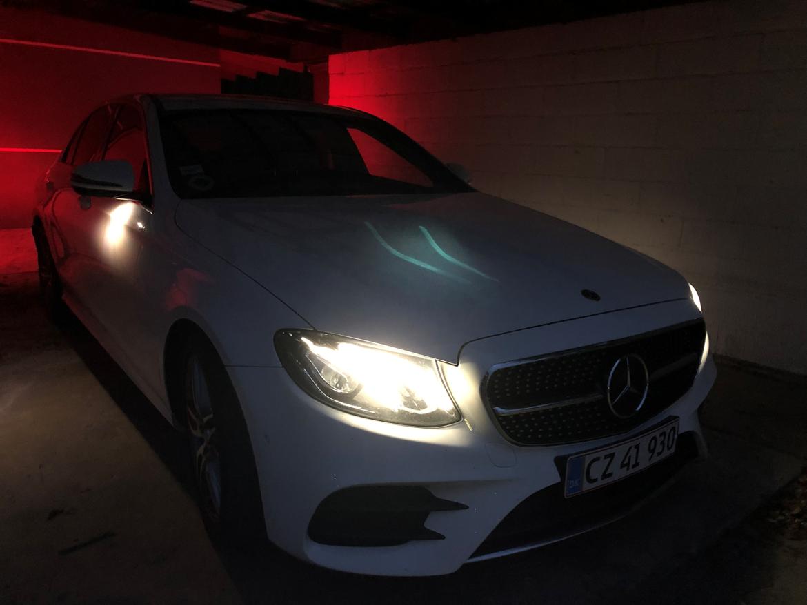 Mercedes Benz E220 d billede 8