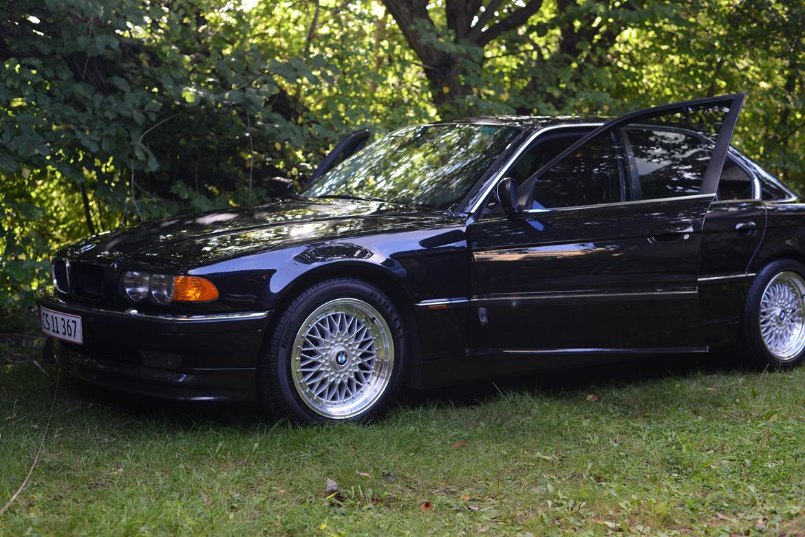 BMW E38 740i  billede 2