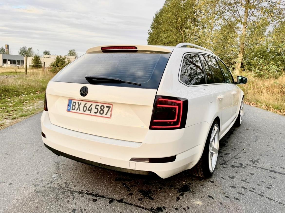 Skoda Octavia III Combi billede 4