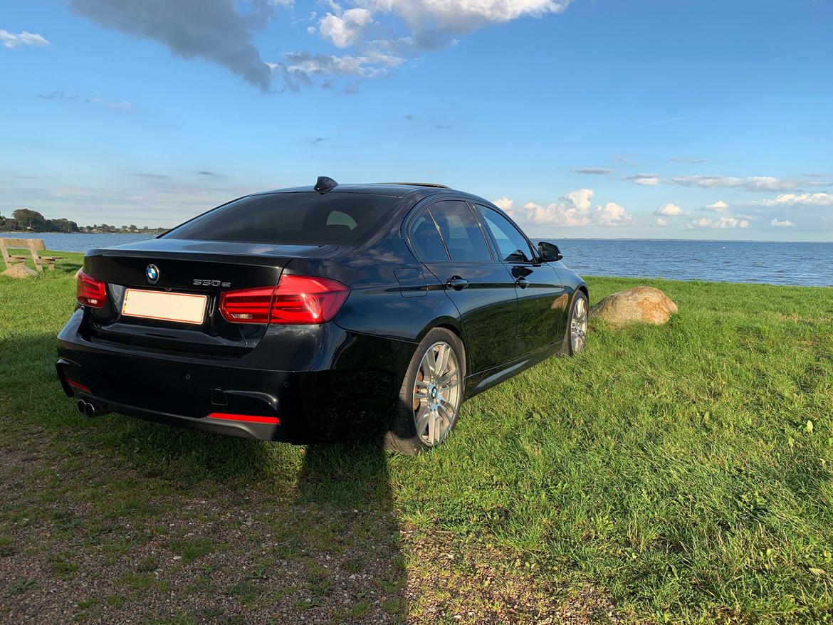 BMW F30 330e iPerformance billede 6