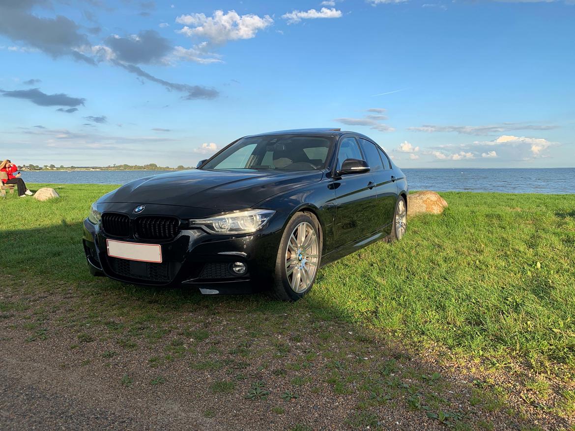 BMW F30 330e iPerformance billede 9