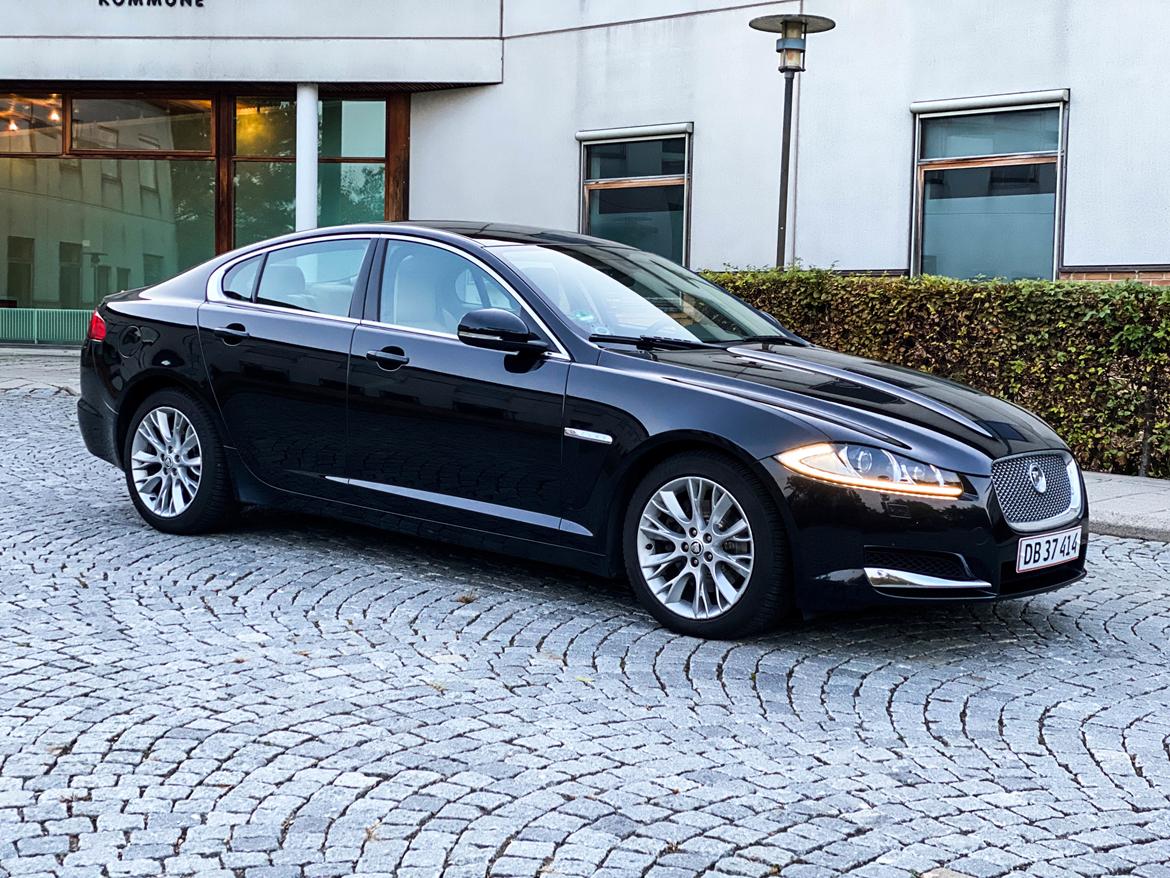 Jaguar XF 2.2D billede 1