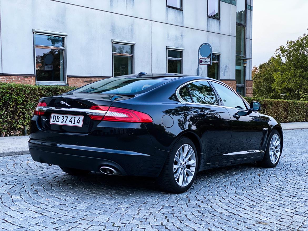 Jaguar XF 2.2D billede 9