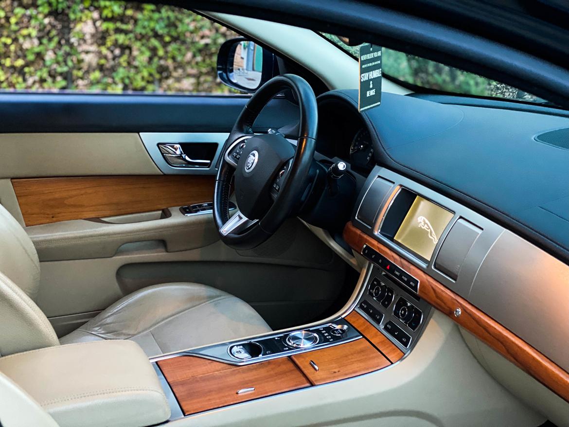 Jaguar XF 2.2D billede 13