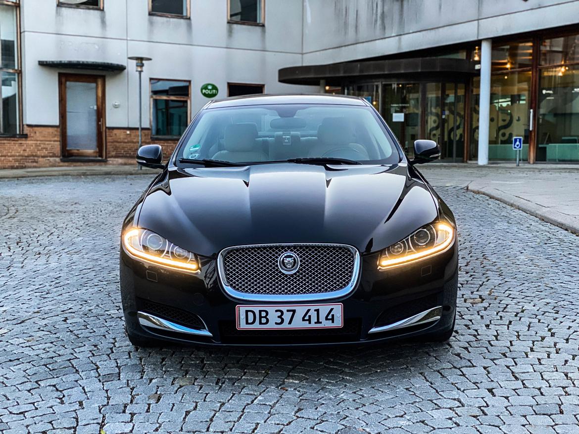 Jaguar XF 2.2D billede 2