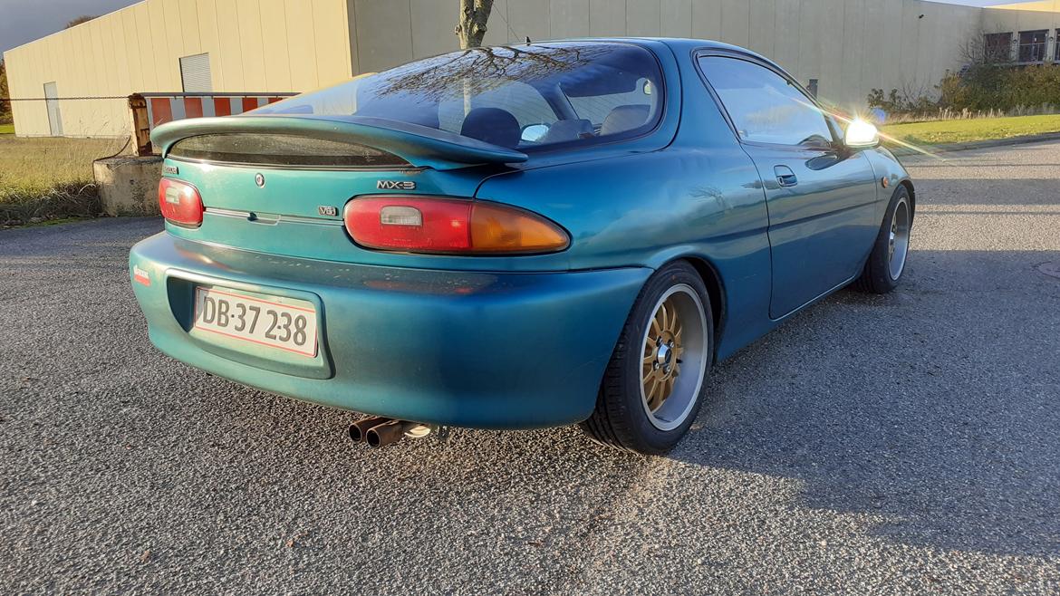 Mazda mx-3 billede 4