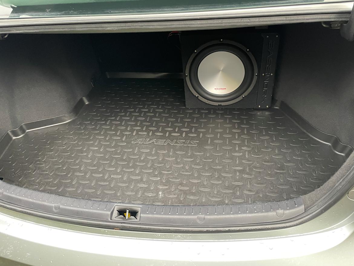 Toyota Avensis (Solgt) billede 6