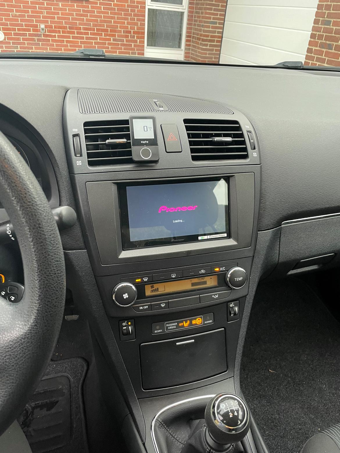 Toyota Avensis (Solgt) billede 10