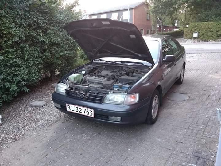 Toyota Carina E billede 12