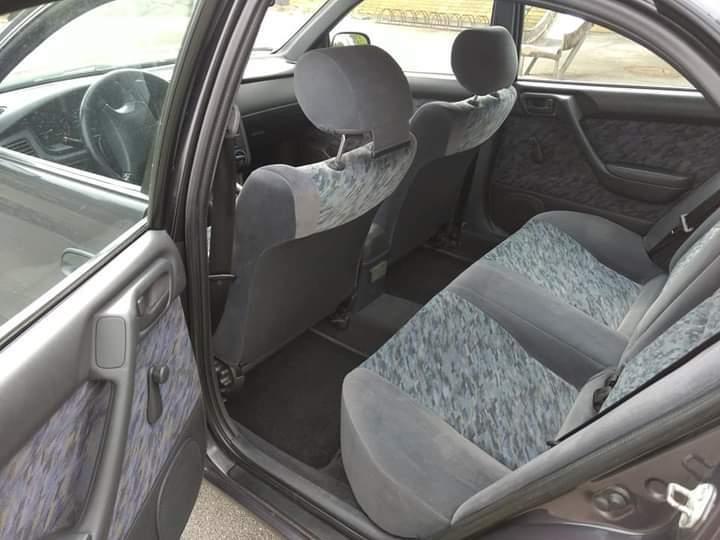 Toyota Carina E billede 15