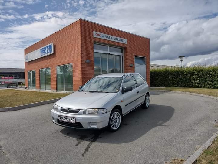 Mazda 323 P BA billede 18