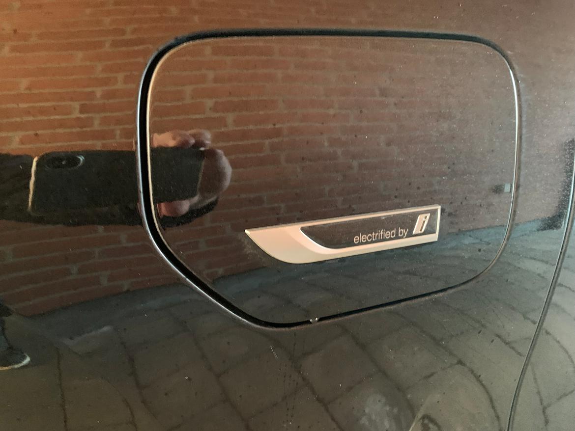 BMW 330e Touring billede 9