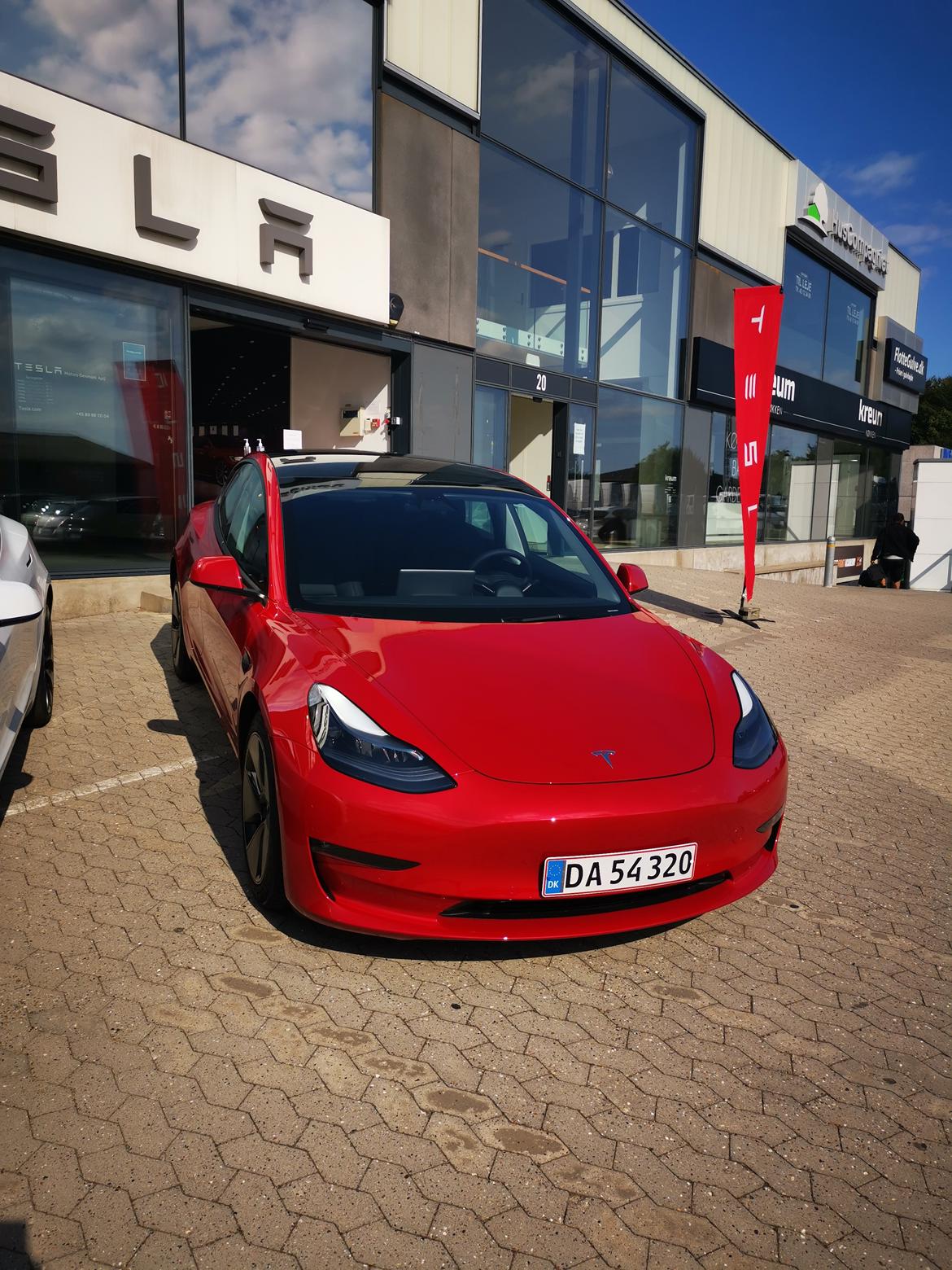 Tesla Model 3 LR billede 2