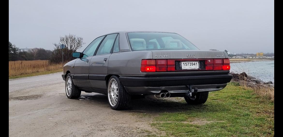 Audi 100 c3 2,3 E  billede 2