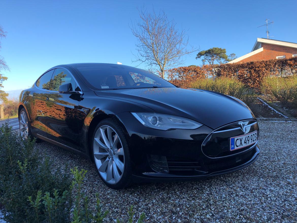 Tesla Model S85 billede 5