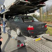 BMW E38 750i (projekt) solgt.