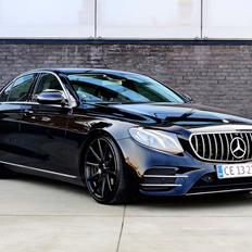 Mercedes Benz W213 E220d AMG Line