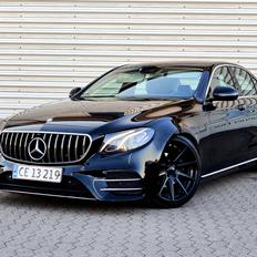 Mercedes Benz W213 E220d AMG Line