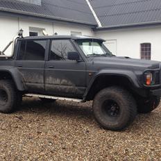 Nissan Patrol GR Y60 Lang