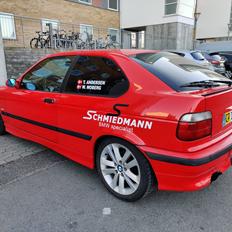BMW E36 323ti Compact