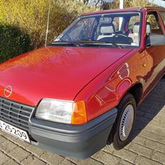 Opel Kadett E Caravan 1.3S LS