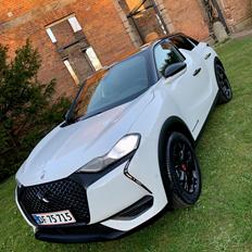 Citroën DS 3 CrossBack E-Tense Performance Line 5d