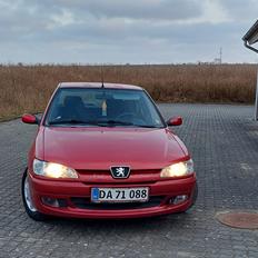 Peugeot 306 Champion Edition ¨Der Französische Löwe¨