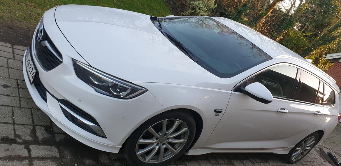 Opel Insignia Sport  Tourer OPC LINE billede 16