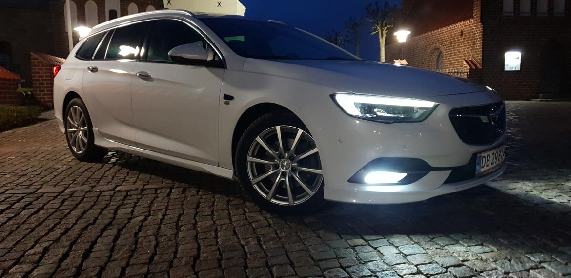 Opel Insignia Sport  Tourer OPC LINE billede 15