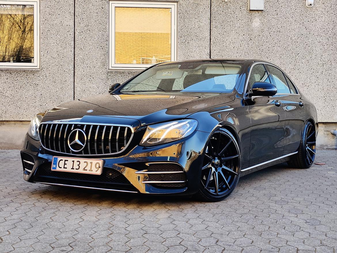 Mercedes Benz W213 E220d AMG Line billede 3