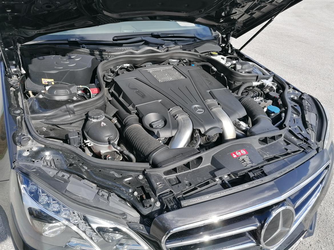 Mercedes Benz E500 4.7 BITURBO billede 10