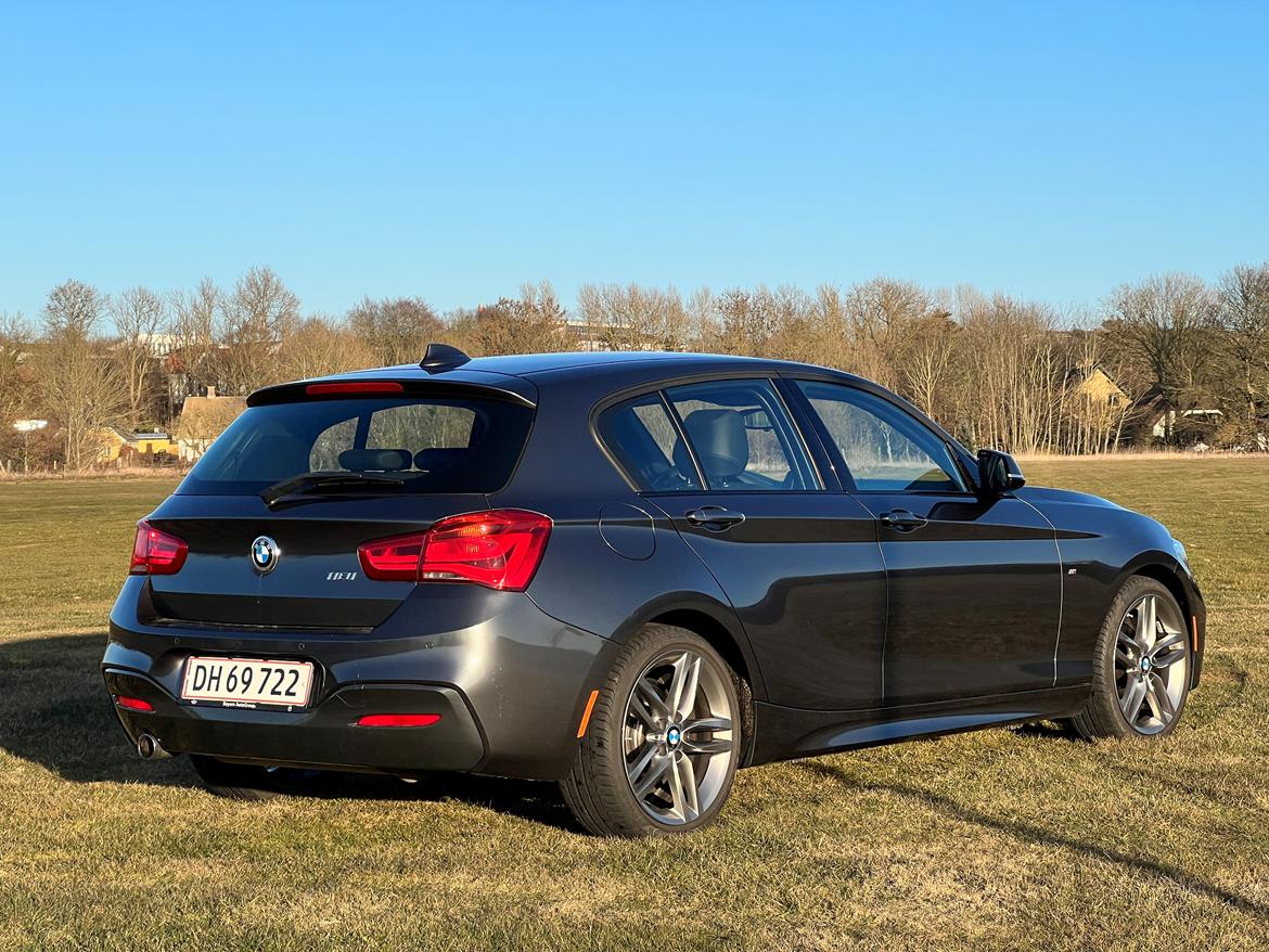 BMW 118i Auto billede 5