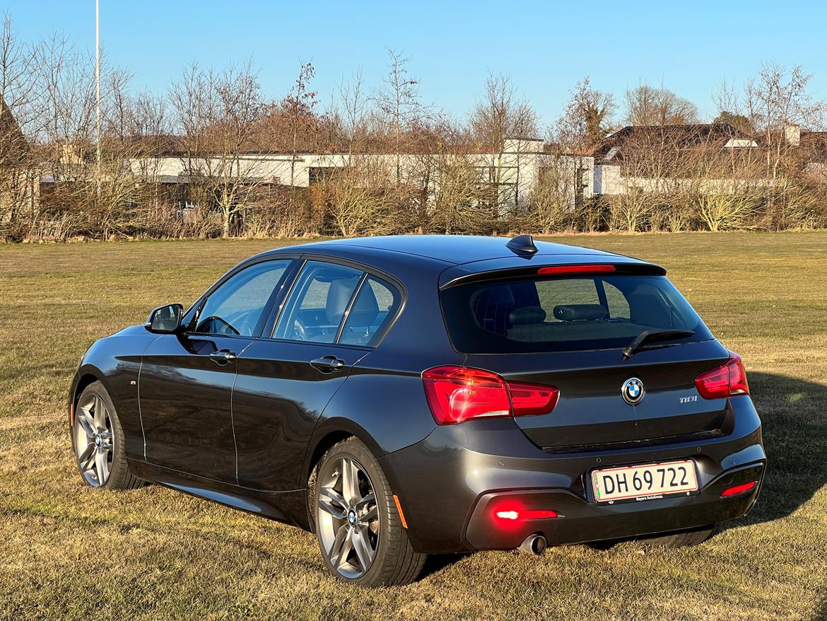 BMW 118i Auto billede 18