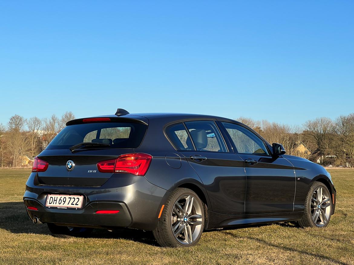 BMW 118i Auto billede 7