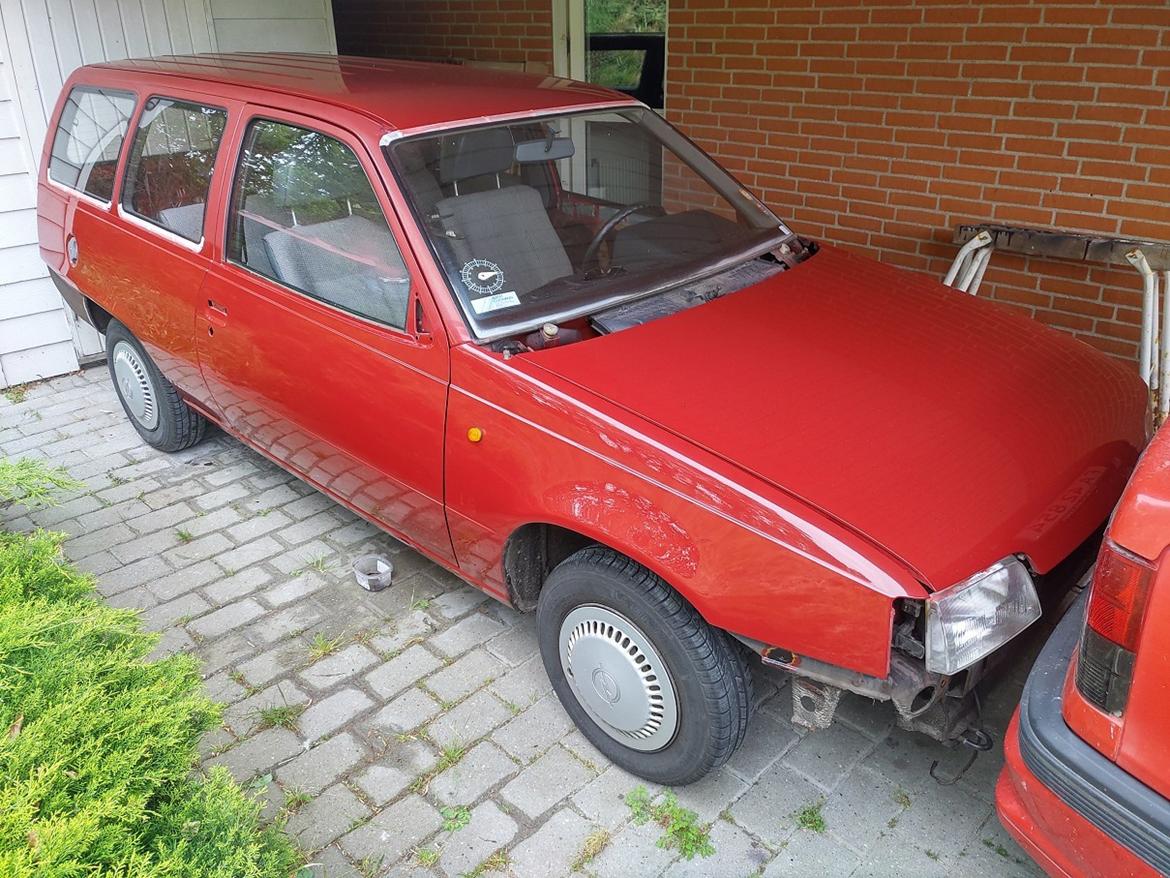 Opel Kadett E Caravan 1.3S LS billede 16