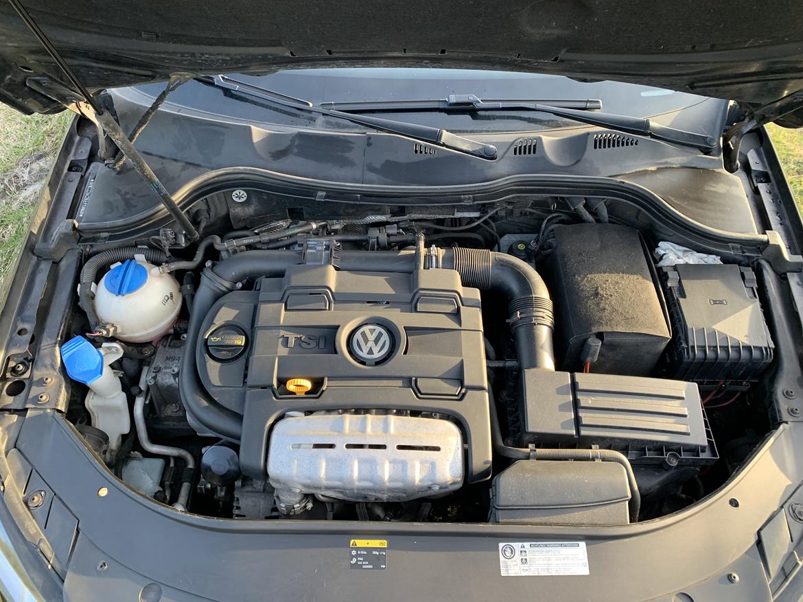 VW Passat Limousine billede 8