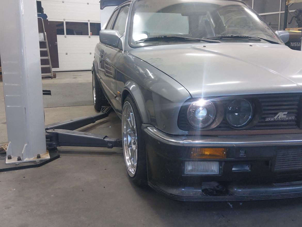 BMW E30 345i turbo - vVfl.  billede 1