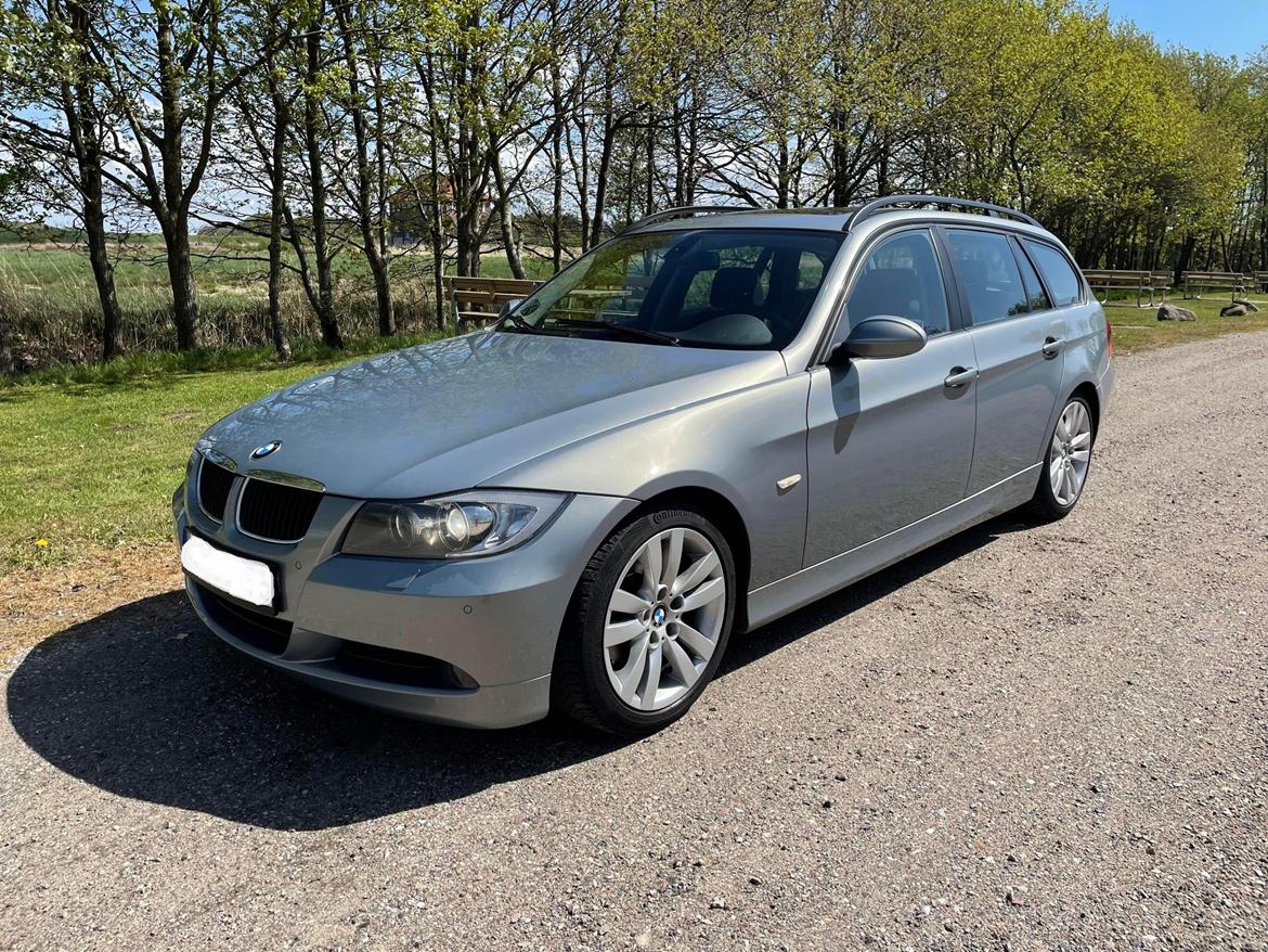 BMW 320d billede 1