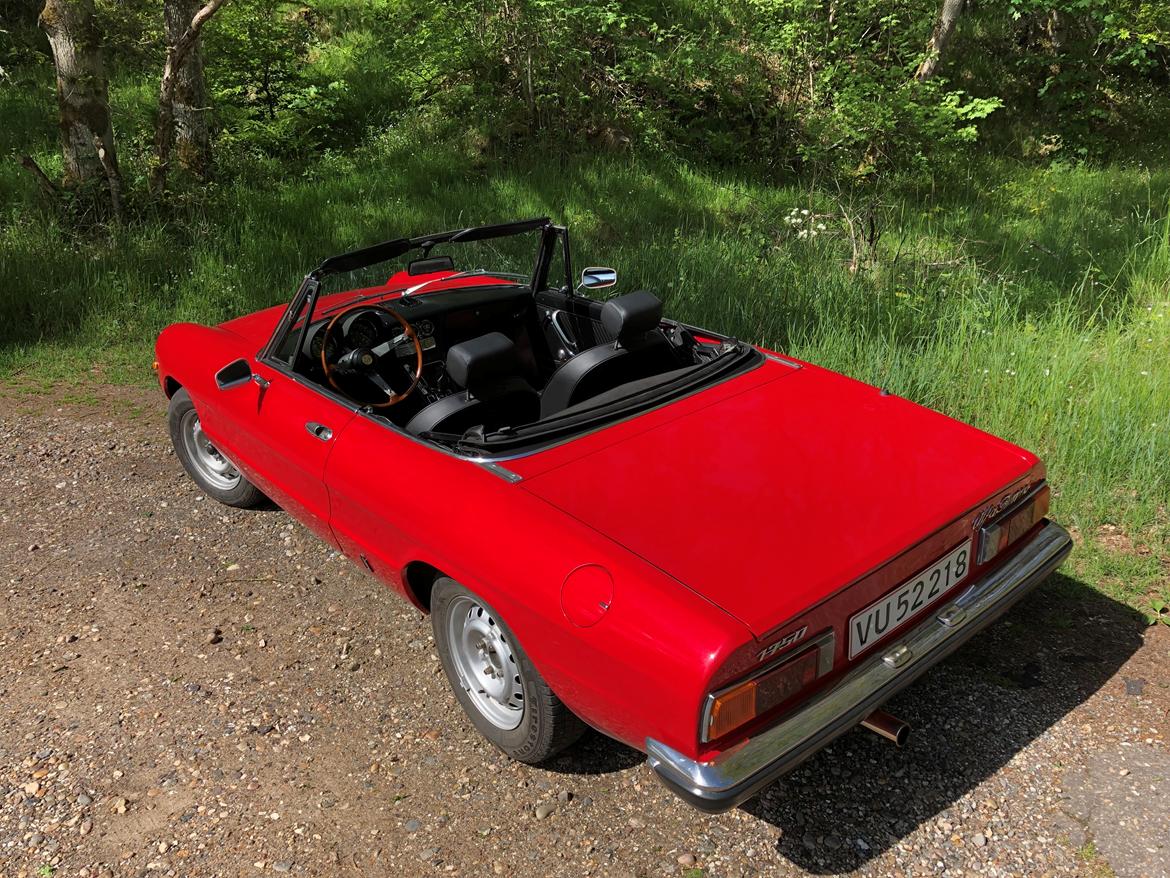 Alfa Romeo Spider 1750 Veloce  (“Coda tronca”) billede 2