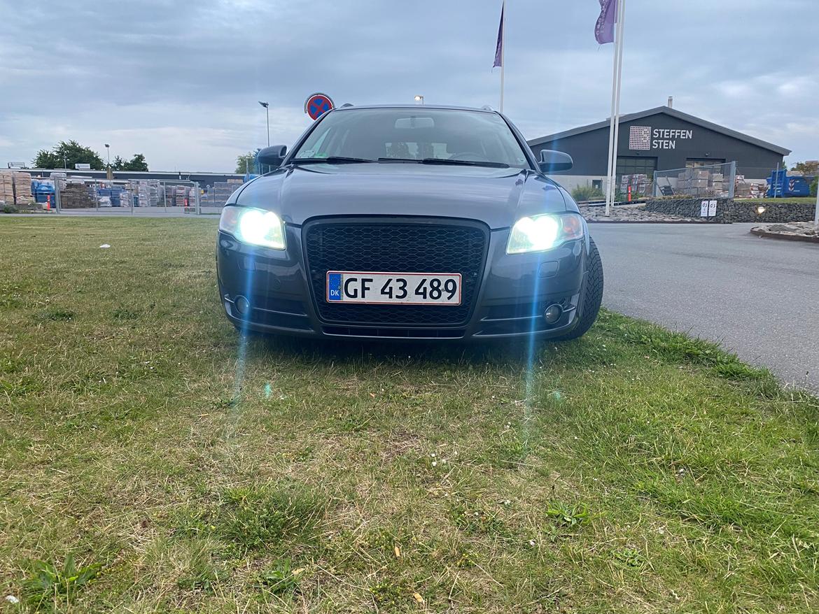 Audi a4 Avant S-Line billede 1