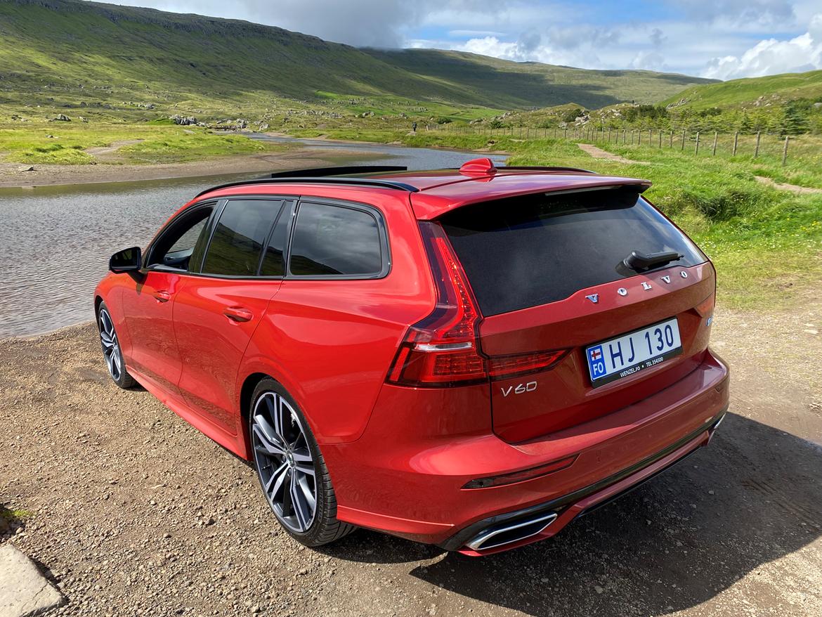 Volvo V60 R-DESIGN B4 MILD HYBRID billede 2